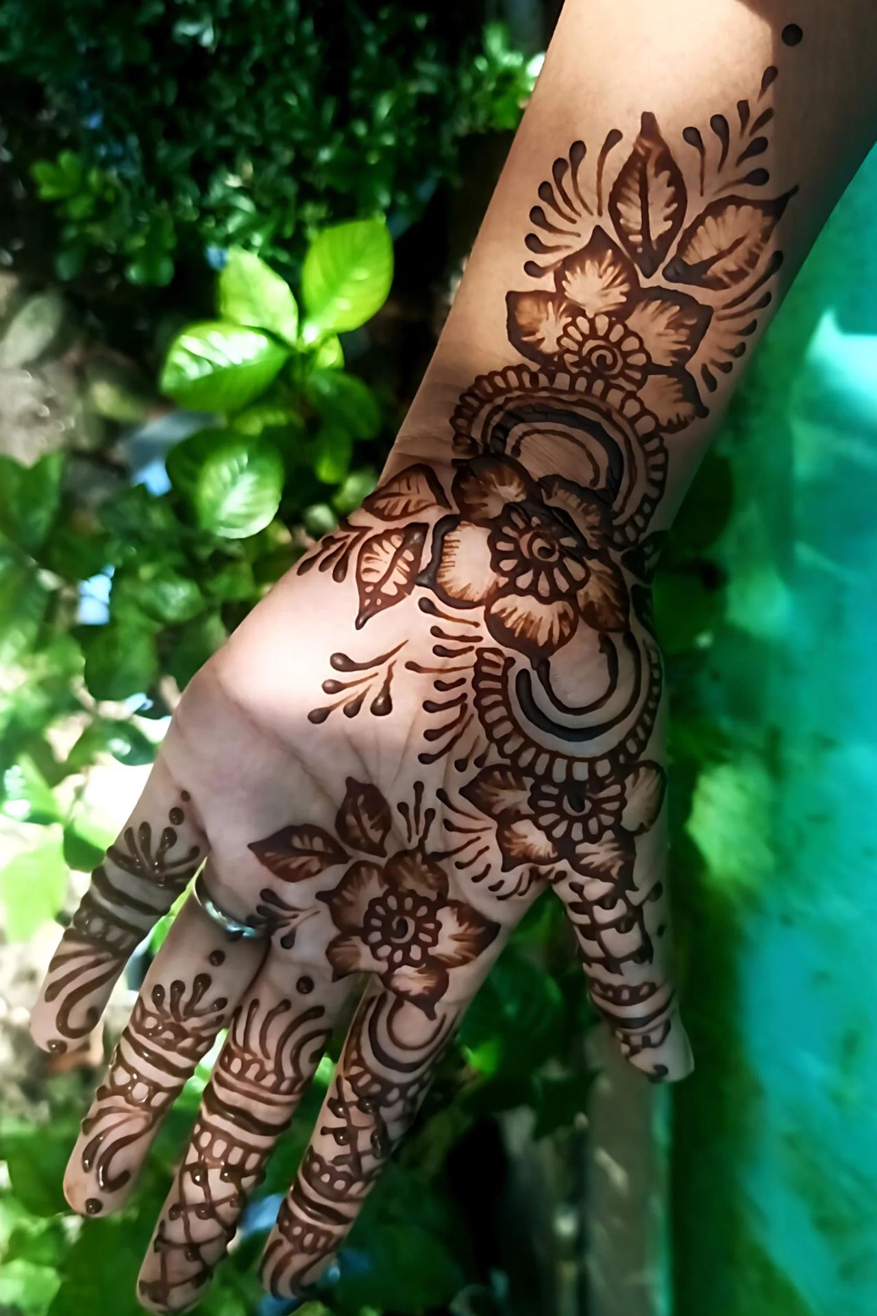 shreyashiz mehndi art